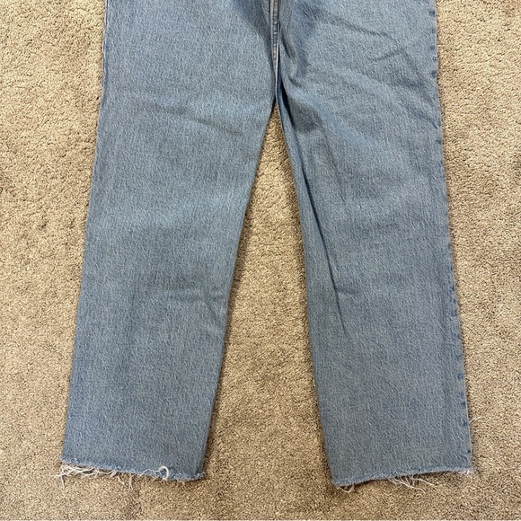 Abercrombie & Fitch The 90s Straight Ultra High Rise Jean Raw Hem in Blue 29/8R - Picture 8 of 16